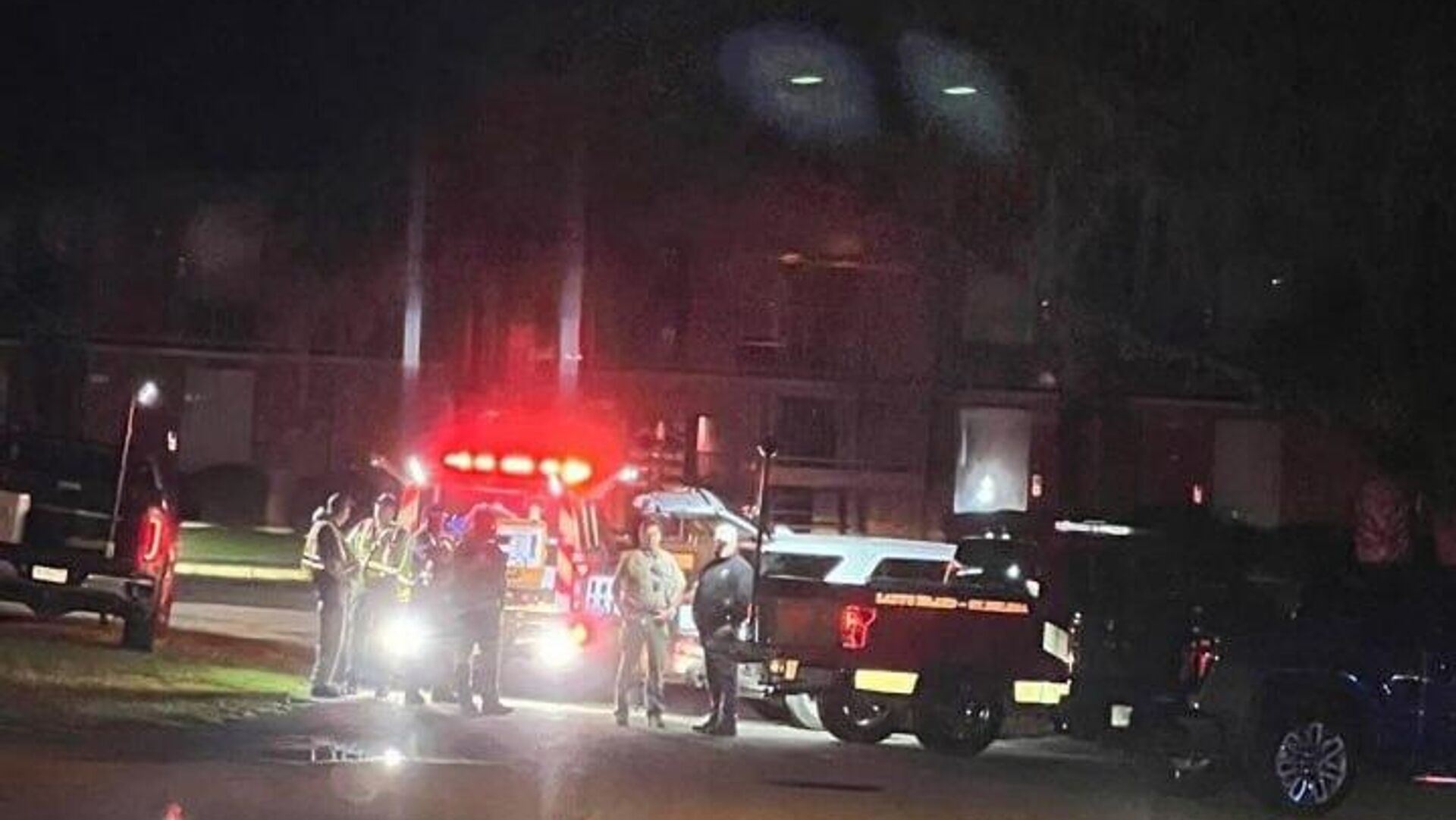 Hay al menos cuatro muertos y 20 heridos por un tiroteo en Carolina del Sur Hay al menos cuatro muertos y 20 heridos por un tiroteo en Carolina del Sur - Sputnik Mundo, 1920, 13.10.2025