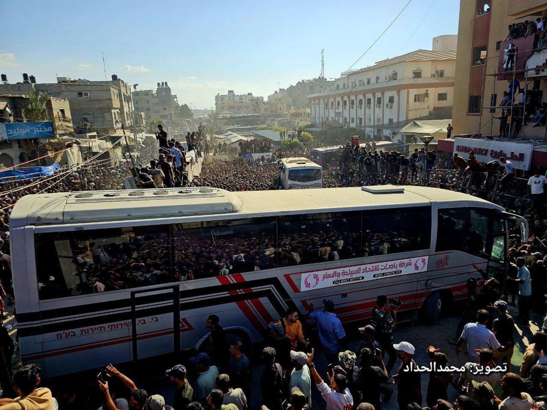 Israel completa la liberación de los rehenes palestinos, informa el servicio penitenciario del país - Sputnik Mundo, 1920, 13.10.2025