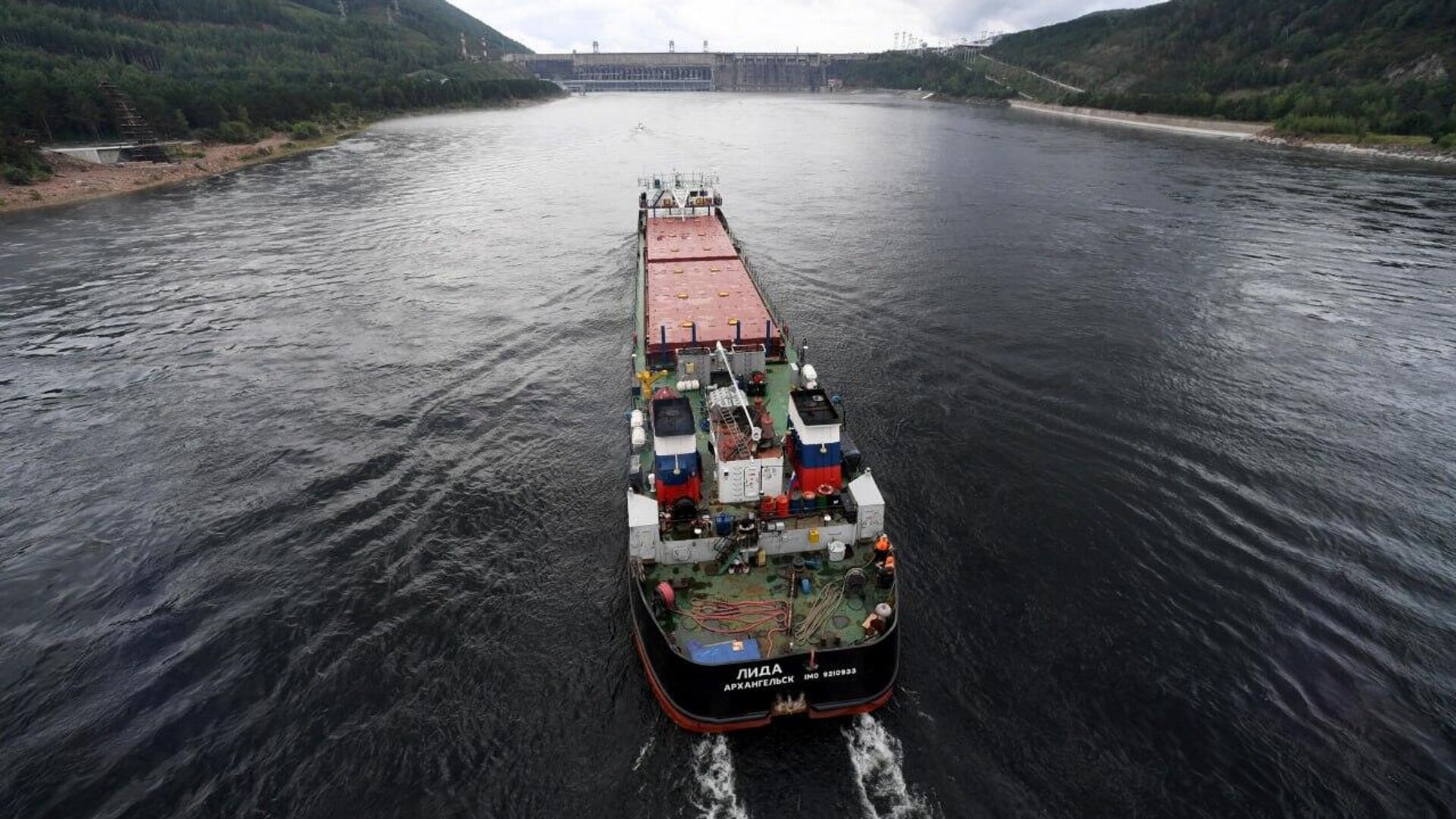 La Ruta Marítima del Norte: Rusia y China sellan un plan para expandir el corredor ártico, señala Rosatom La Ruta Marítima del Norte: Rusia y China sellan un plan para expandir el corredor ártico, señala Rosatom - Sputnik Mundo, 1920, 14.10.2025