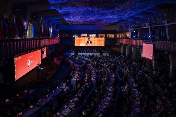 Boric celebra acuerdo de paz en Gaza, pero exige que el hambre no vuelva a usarse como arma de guerra - Sputnik Mundo