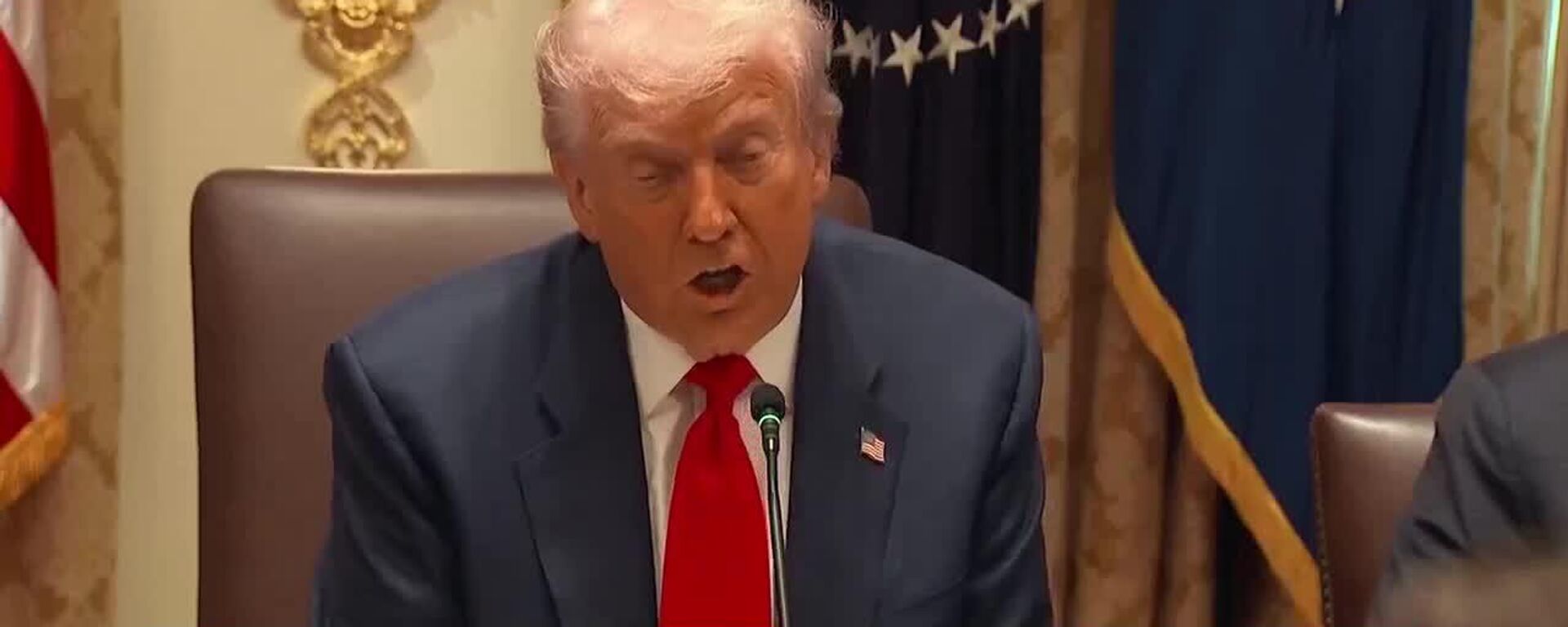 Si pierde, no seremos generosos: Trump condiciona el apoyo a Argentina al triunfo electoral de Milei - Sputnik Mundo, 1920, 14.10.2025