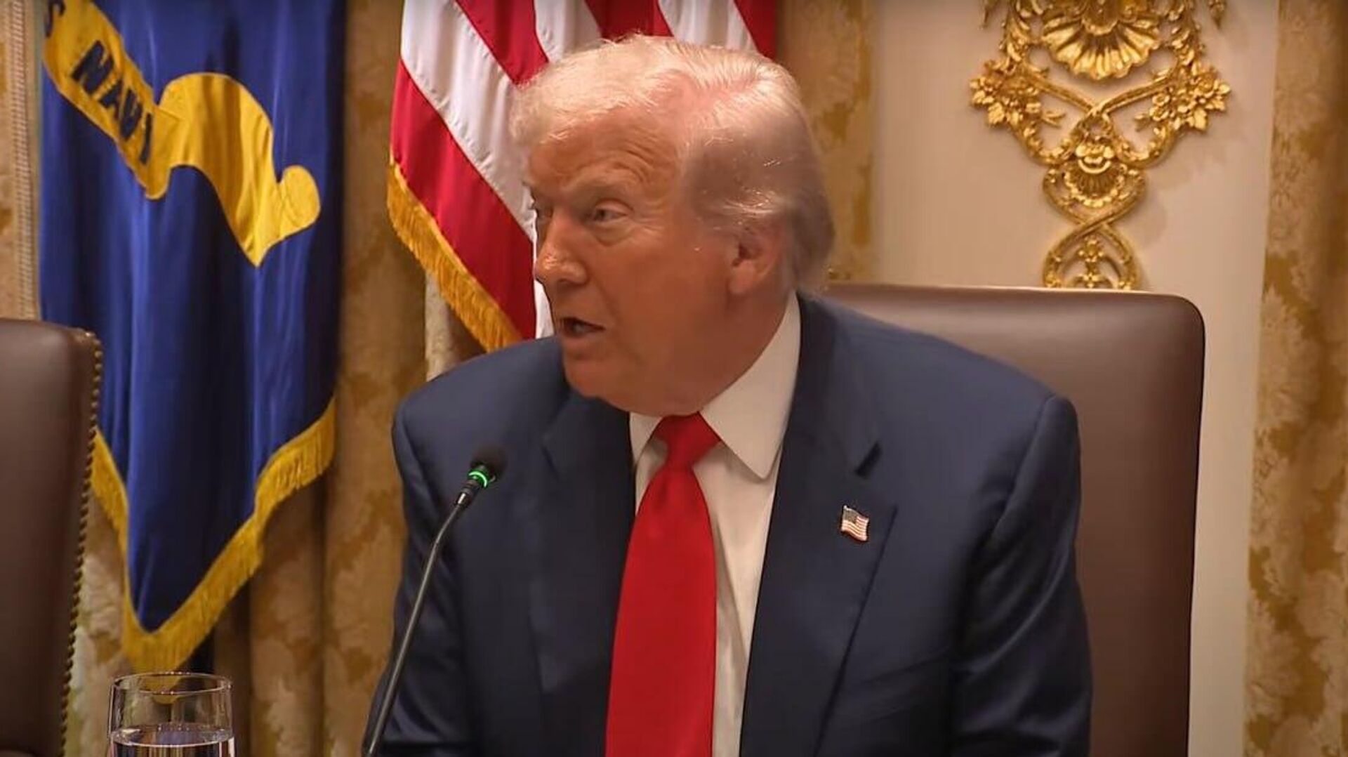 EEUU intensifica su narrativa contra China, aunque no descarta un acuerdo EEUU intensifica su narrativa contra China, aunque no descarta un acuerdo - Sputnik Mundo, 1920, 14.10.2025