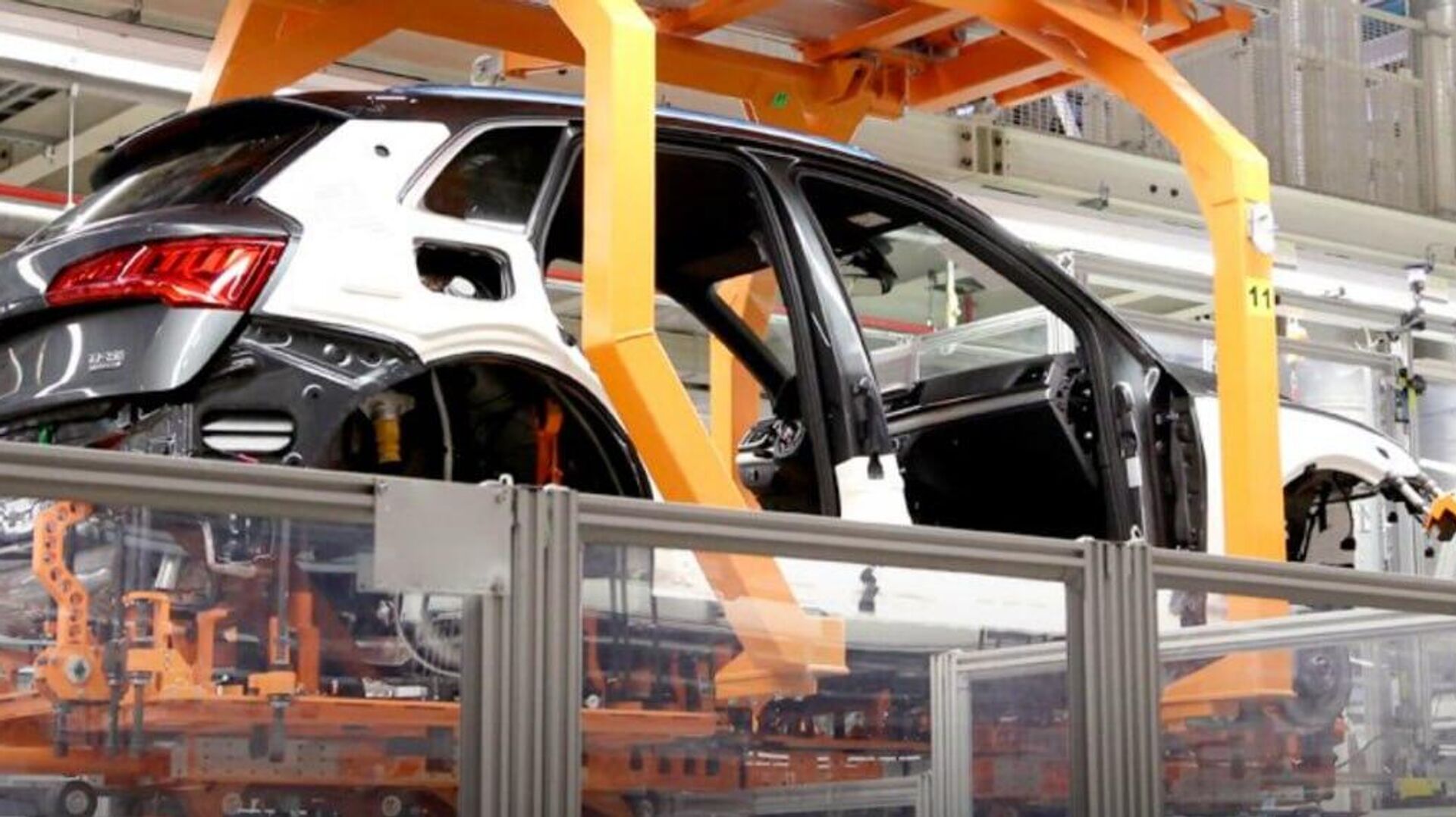 Reportan que México se posicionó como el principal exportador de vehículos eléctricos hacia EEUU Reportan que México se posicionó como el principal exportador de vehículos eléctricos hacia EEUU - Sputnik Mundo, 1920, 15.10.2025