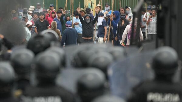 Se dispara el riesgo país de Ecuador tras casi un mes del paro nacional - Sputnik Mundo