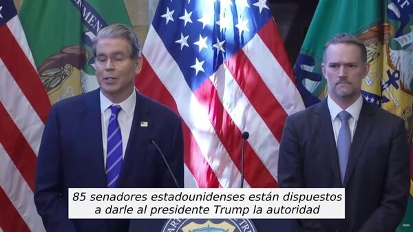 Funcionarios de EEUU están dispuestos a respaldar un arancel del 500% a China por el petróleo ruso Funcionarios de EEUU están dispuestos a respaldar un arancel del 500% a China por el petróleo ruso - Sputnik Mundo