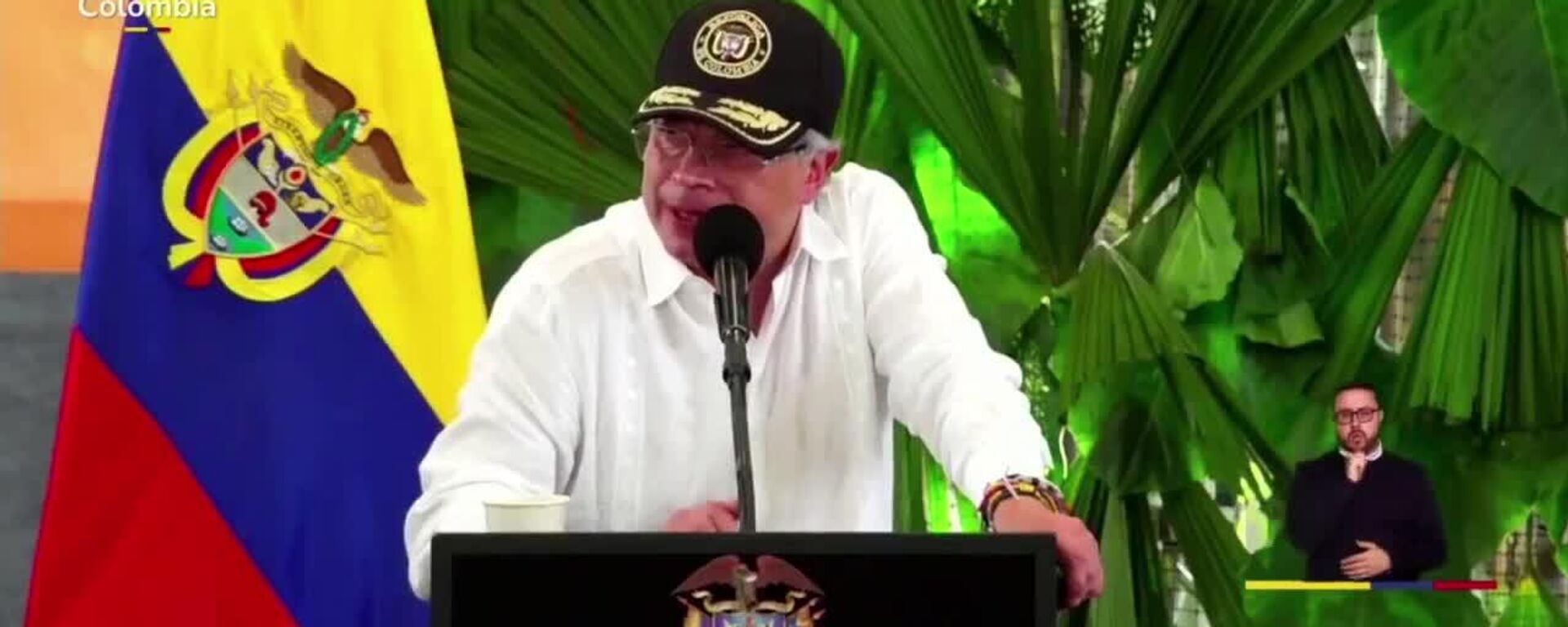 Petro advierte riesgos de un eventual ataque de EEUU en Venezuela - Sputnik Mundo, 1920, 15.10.2025