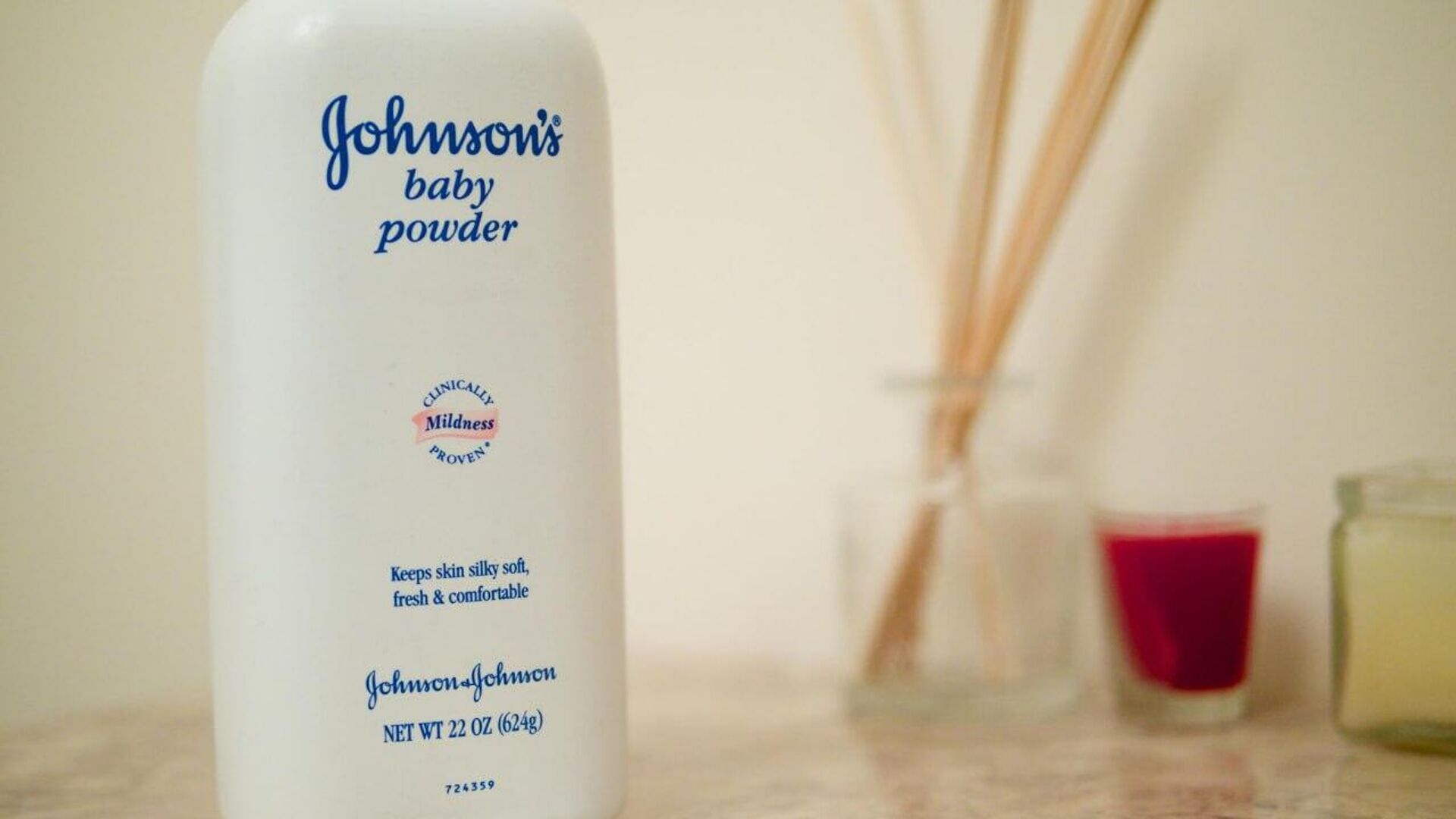 🫙 Johnson & Johnson afronta una avalancha de demandas en el Reino Unido por la presunta conexión entre su talco y el cáncer 🫙 Johnson & Johnson afronta una avalancha de demandas en el Reino Unido por la presunta conexión entre su talco y el cáncer - Sputnik Mundo, 1920, 16.10.2025