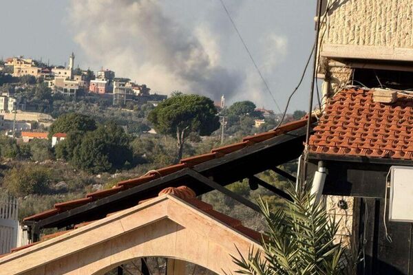 Israel bombardea zonas civiles libanesas Israel bombardea zonas civiles libanesas - Sputnik Mundo