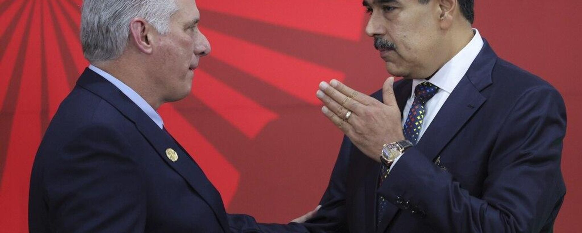 Venezuela vencerá, afirma el presidente de Cuba tras amenazas de EEUU - Sputnik Mundo, 1920, 16.10.2025