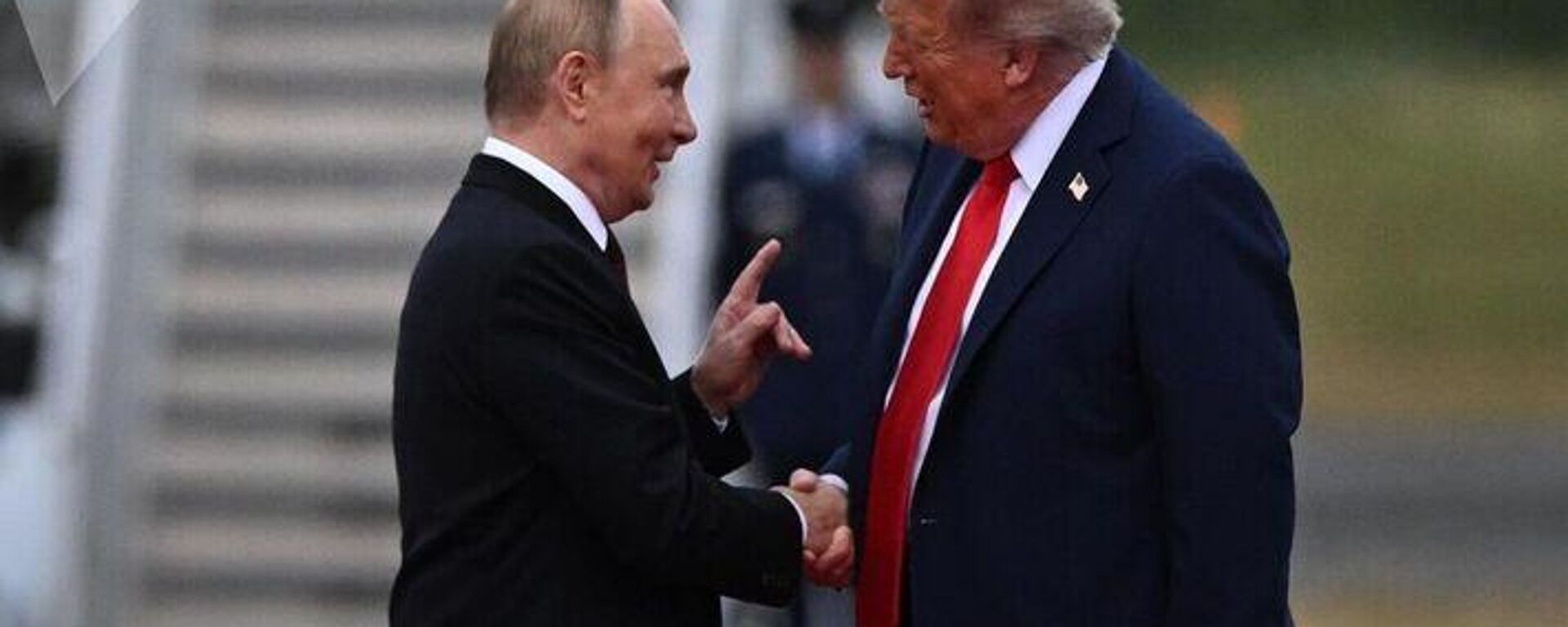 Llamada entre Putin y Trump muestra nuevo intento de EEUU para abordar la crisis ucraniana, refiere experto - Sputnik Mundo, 1920, 16.10.2025