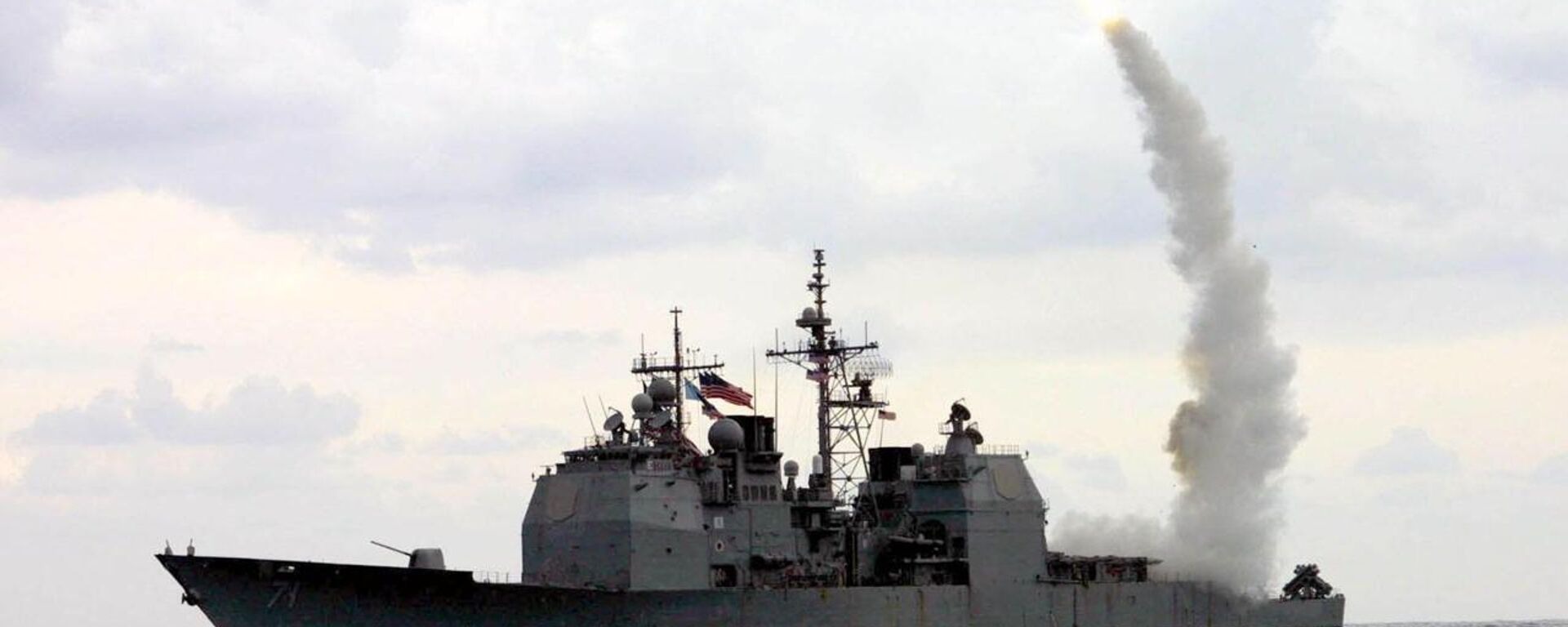 Rusia advierte: el envío de misiles Tomahawk a Ucrania sería un acto hostil que pondría en riesgo la seguridad mundial, resalta la inteligencia rusa - Sputnik Mundo, 1920, 17.10.2025