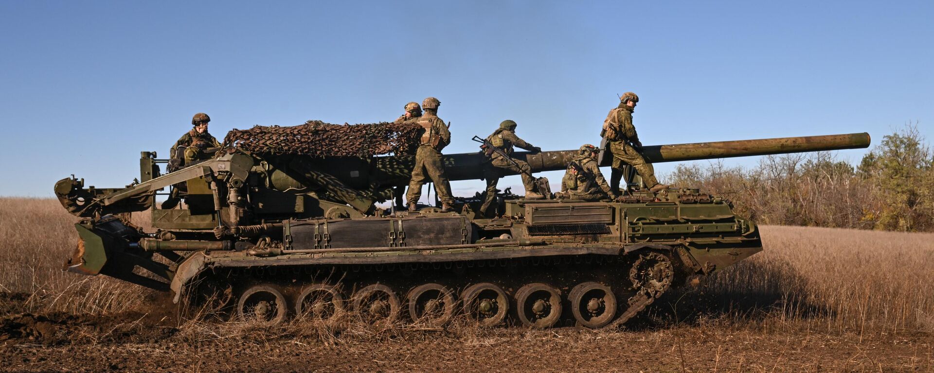 Soldados rusos en la zona de la operación militar especial Soldados rusos en la zona de la operación militar especial - Sputnik Mundo, 1920, 23.11.2025