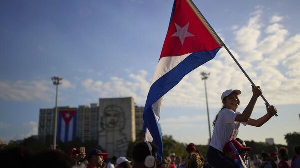 Una ciudadana cubana en La Habana - Sputnik Mundo