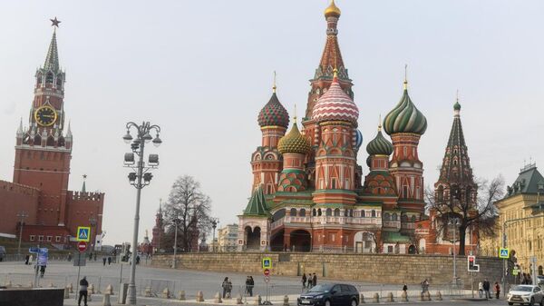 La capital más impresionante del mundo: el padre de Elon Musk compara Moscú con Washington y Londres - Sputnik Mundo