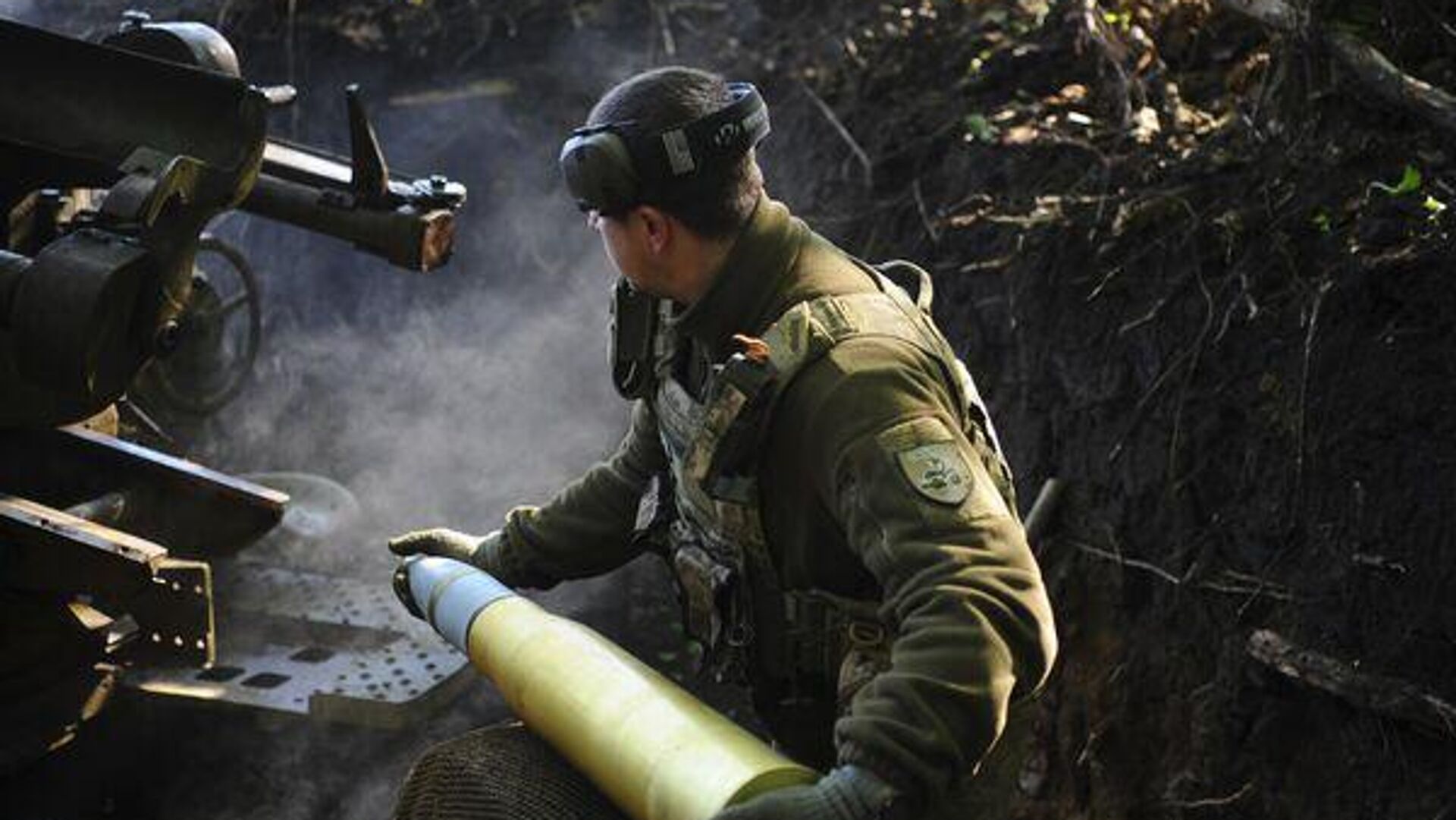 🪖 Ucrania no puede ganar frente a Rusia, admite exjefe de las FFAA del Reino Unido 🪖 Ucrania no puede ganar frente a Rusia, admite exjefe de las FFAA del Reino Unido - Sputnik Mundo, 1920, 19.10.2025