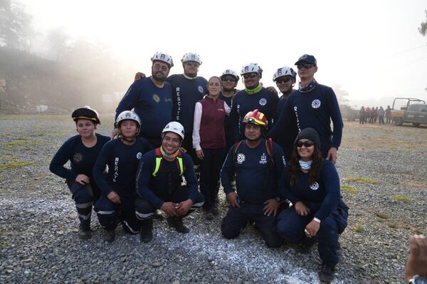 Sheinbaum se reúne con los ciudadanos afectados por las fuertes inundaciones Sheinbaum se reúne con los ciudadanos afectados por las fuertes inundaciones - Sputnik Mundo