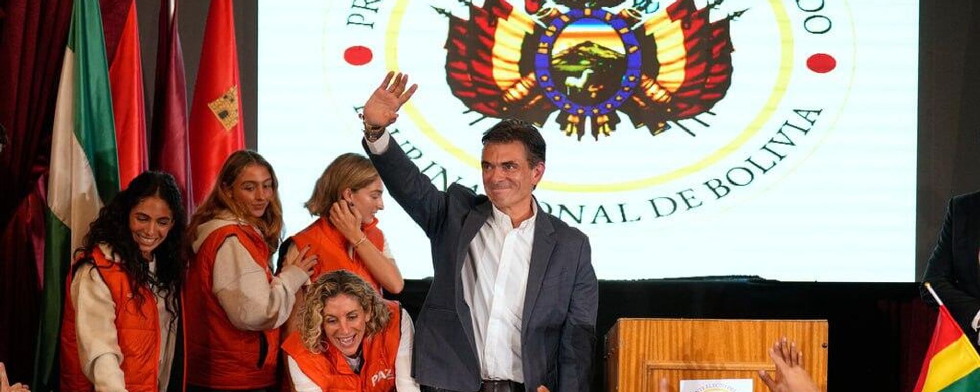 Presidentes de América Latina felicitan a Rodrigo Paz por su triunfo electoral en Bolivia - Sputnik Mundo, 1920, 20.10.2025