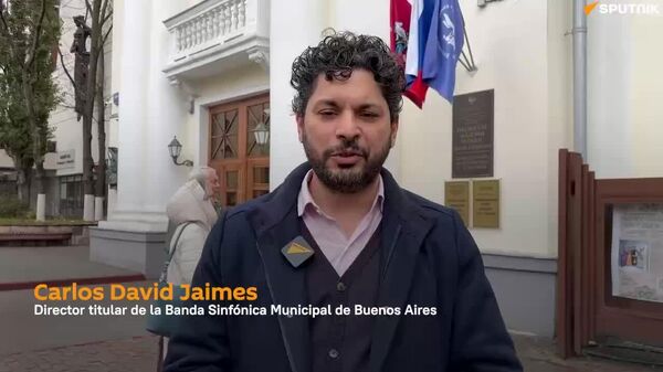 Tango al ritmo de Tchaikovski: director de orquesta argentino conquista al público ruso - Sputnik Mundo