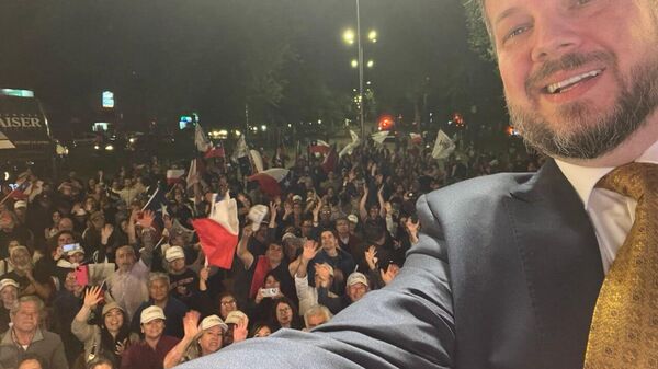 Candidato presidencial en Chile propone recortes anuales de hasta 15 - Sputnik Mundo