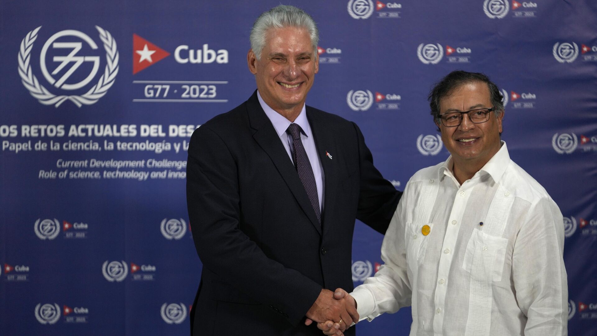 Miguel Díaz-Canel y Gustavo Petro, presidentes de Cuba y Colombia, respectivamente Miguel Díaz-Canel y Gustavo Petro, presidentes de Cuba y Colombia, respectivamente - Sputnik Mundo, 1920, 20.10.2025