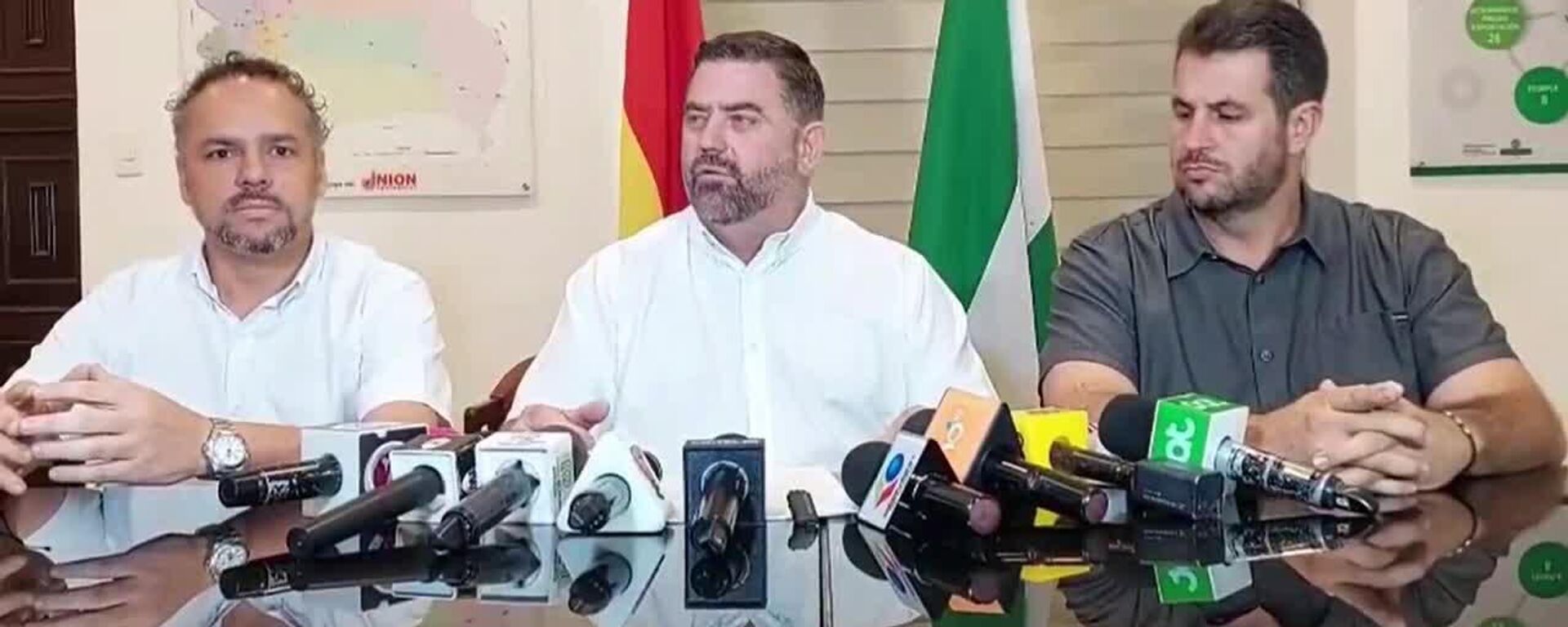 Organismo agropecuario de Bolivia exhorta a Rodrigo Paz a flexibilizar las reglas del comercio del sector - Sputnik Mundo, 1920, 21.10.2025