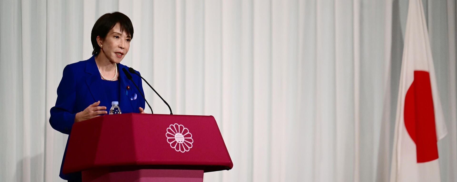 Sanae Takaichi, la recién elegida líder del Partido Liberal Democrático (PLD), partido gobernante de Japón - Sputnik Mundo, 1920, 01.05.2026