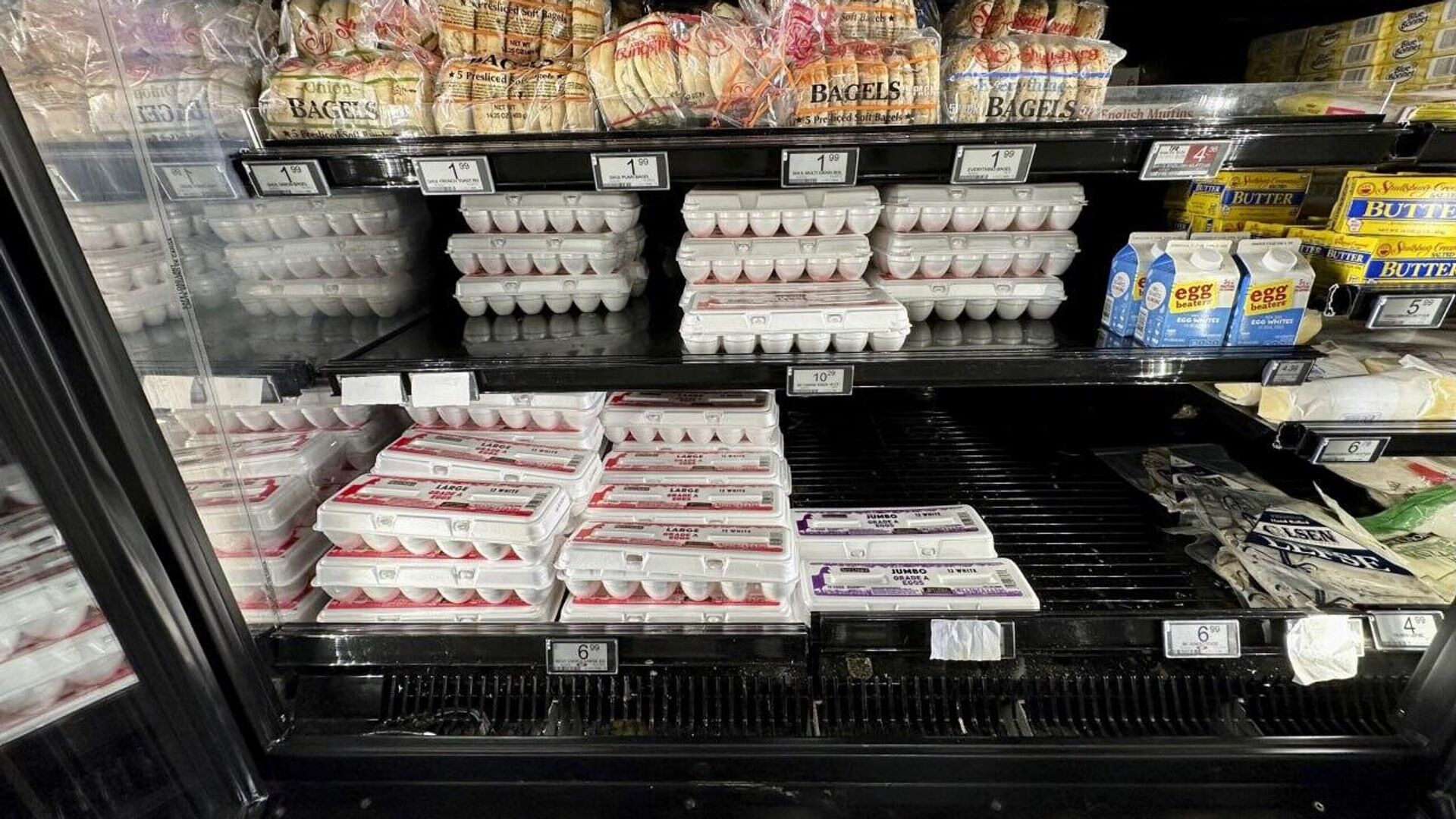 Repunta la inflación en EEUU y alertan que la tendencia continuará en los próximos meses Repunta la inflación en EEUU y alertan que la tendencia continuará en los próximos meses - Sputnik Mundo, 1920, 21.10.2025