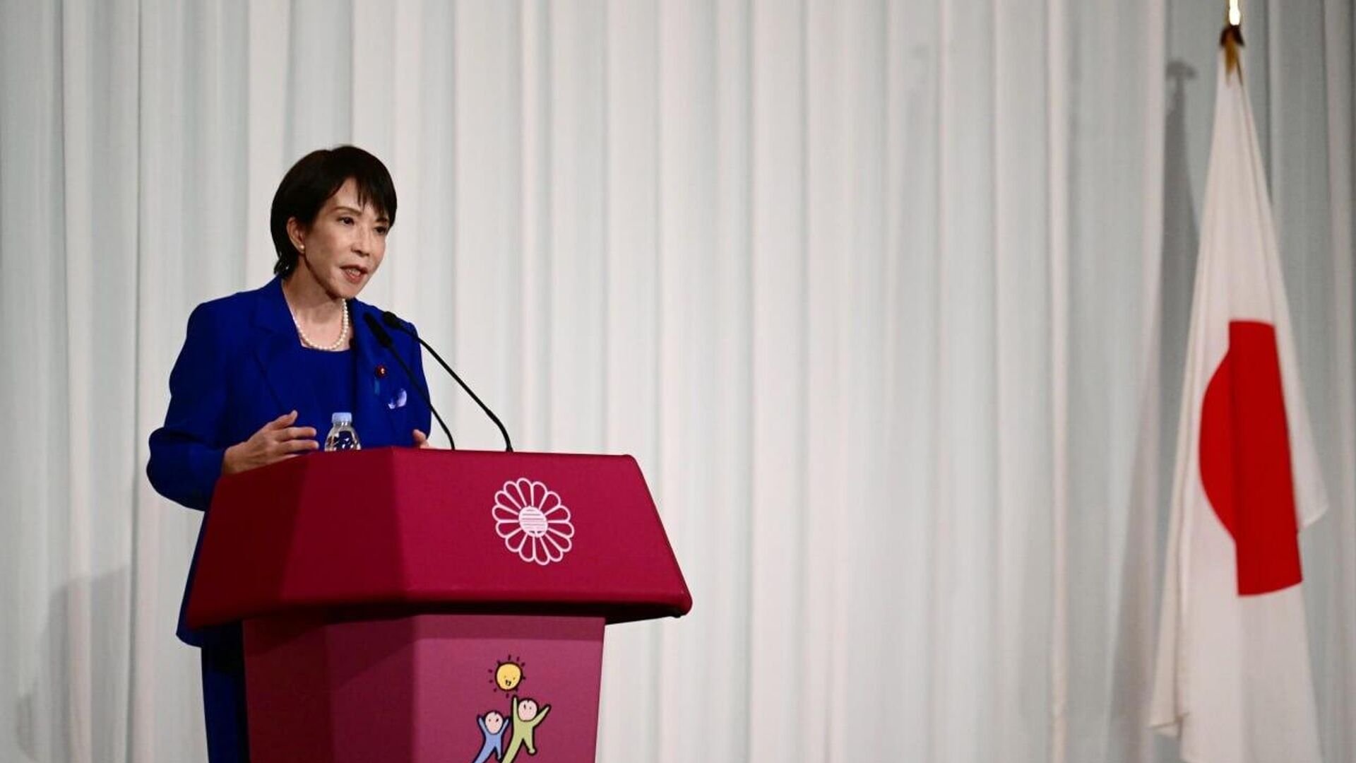 La primera mujer primera ministra de Japón: ¿quién es Sanae Takaichi? (Parte I / Parte II / Parte III) La primera mujer primera ministra de Japón: ¿quién es Sanae Takaichi? (Parte I / Parte II / Parte III) - Sputnik Mundo, 1920, 21.10.2025