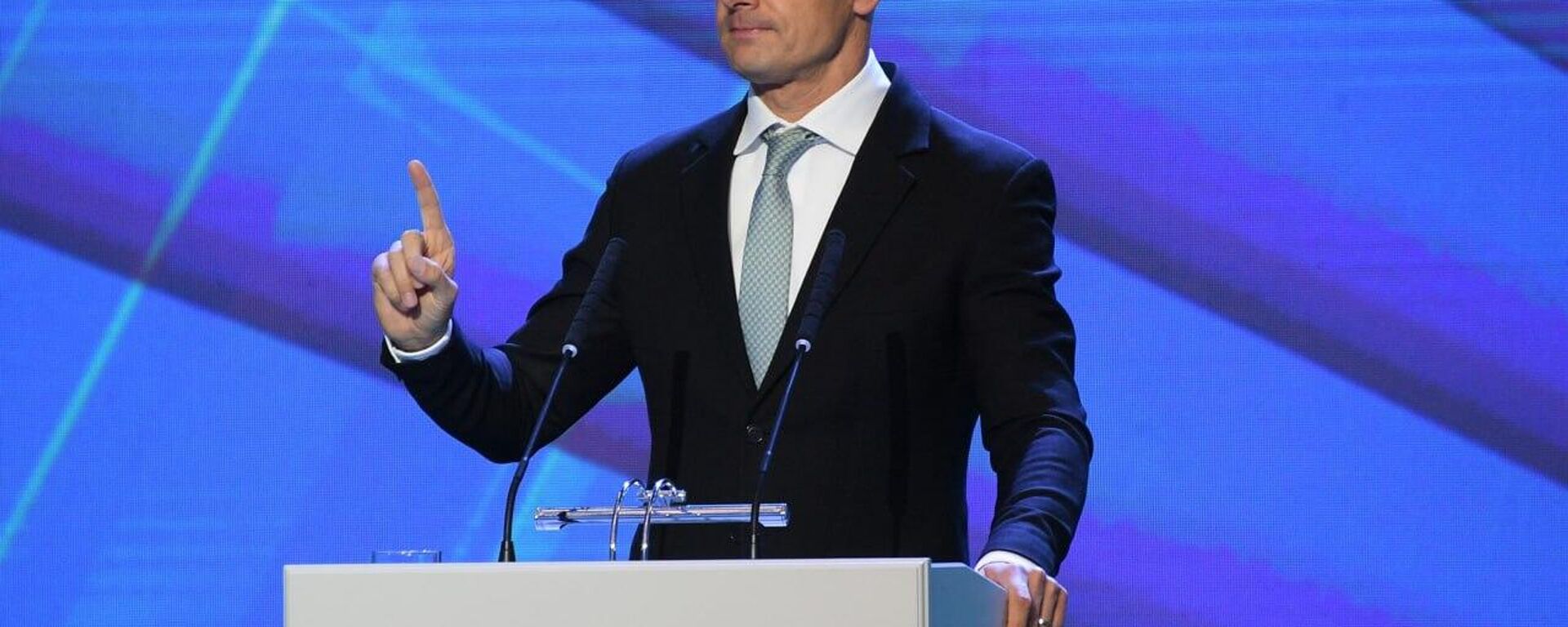 Hungría no arrestará a Putin por orden de la CPI si llega al país para reunirse con Trump, asegura el canciller húngaro - Sputnik Mundo, 1920, 22.10.2025