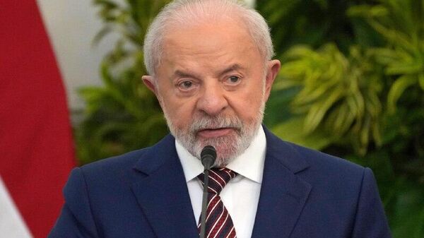 Lula confirma su intención de presentarse a las elecciones presidenciales de Brasil en 2026 - Sputnik Mundo