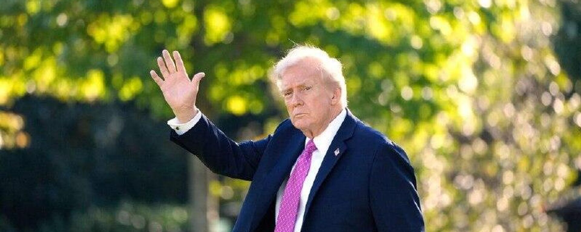 ¿Cancelación o distracción? Analista revela la táctica de Trump sobre la cumbre en Budapest - Sputnik Mundo, 1920, 23.10.2025