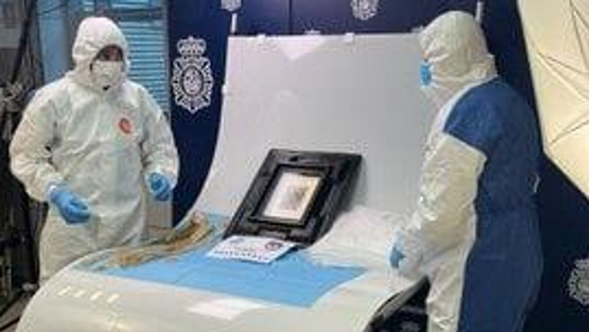 La Policía de España recupera el cuadro de Picasso Naturaleza muerta con guitarra La Policía de España recupera el cuadro de Picasso Naturaleza muerta con guitarra - Sputnik Mundo, 1920, 24.10.2025