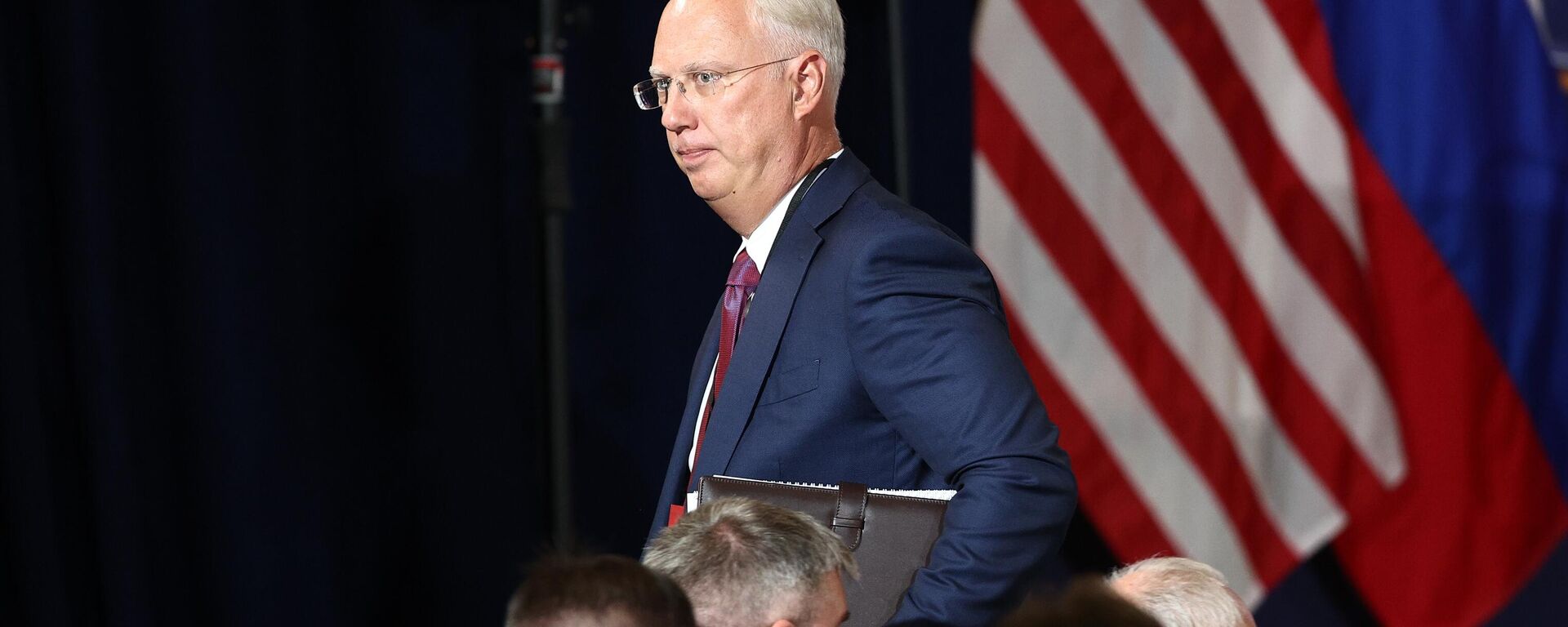 El jefe del Fondo Ruso de Inversión Directa, Kirill Dmítriev,  llega a EEUU para mantener conversaciones - Sputnik Mundo, 1920, 24.10.2025