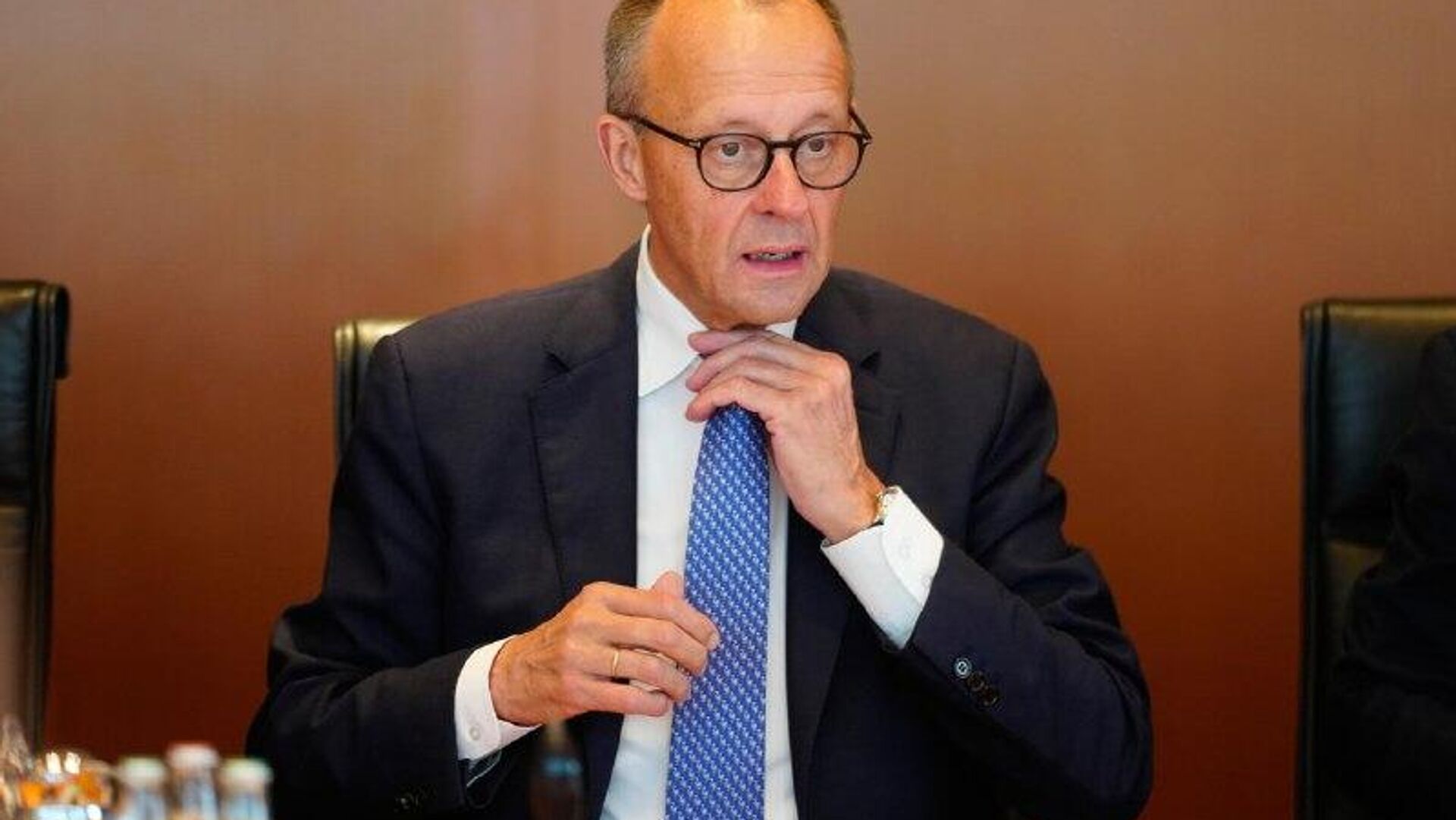 Merz confiaría en que la filial de Rosneft en Alemania quede fuera de las sanciones de EEUU Merz confiaría en que la filial de Rosneft en Alemania quede fuera de las sanciones de EEUU - Sputnik Mundo, 1920, 24.10.2025