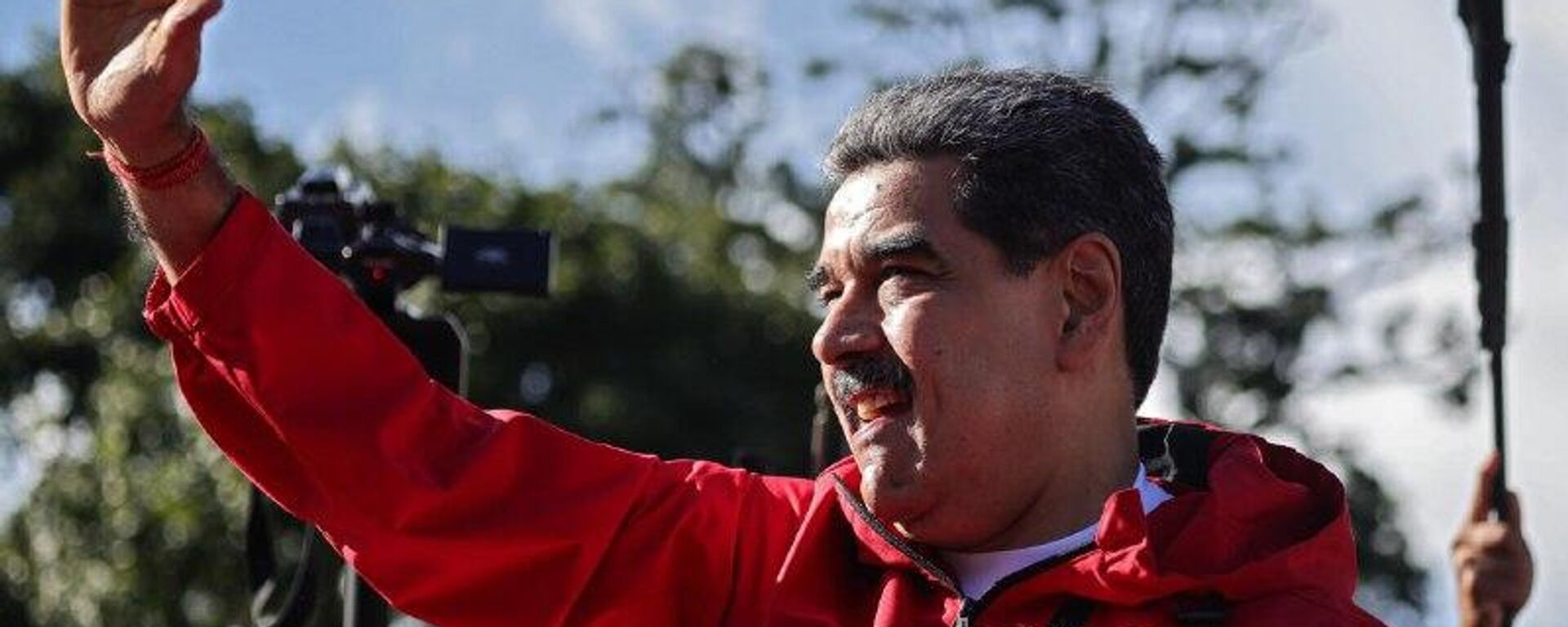 🪖 Maduro anuncia la creación de las Brigadas Internacionales con el nombre de Simón Bolívar - Sputnik Mundo, 1920, 25.10.2025