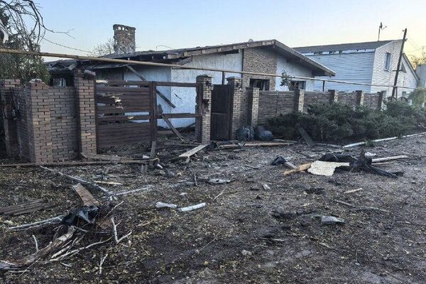 🪦 Varios civiles mueren tras un bombardeo ucraniano en Donbás 🪦 Varios civiles mueren tras un bombardeo ucraniano en Donbás - Sputnik Mundo