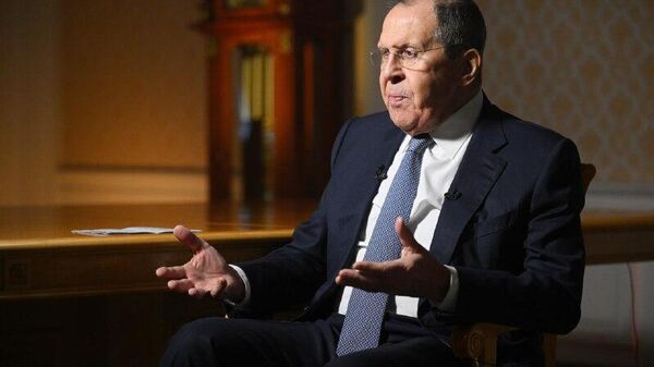 🪖 Los llamados a un alto el fuego en Ucrania son un intento de ganar tiempo, declara Lavrov - Sputnik Mundo