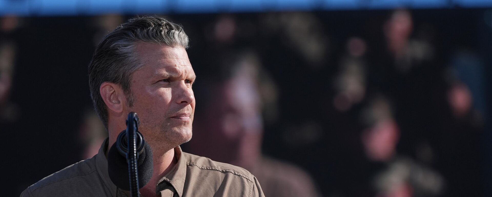 El secretario de Guerra, Pete Hegseth - Sputnik Mundo, 1920, 07.04.2026