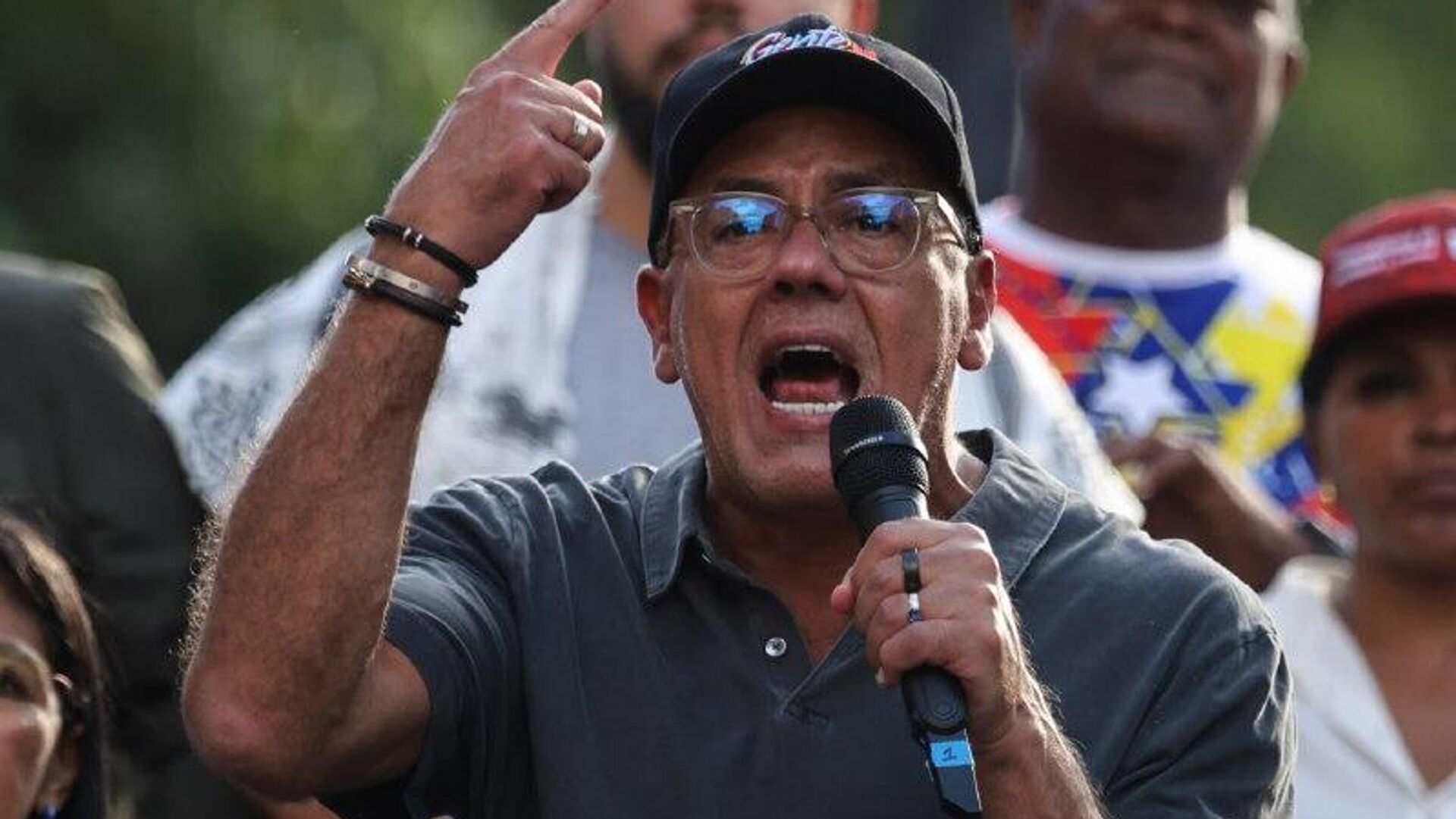 El objetivo de EEUU es hacerse con los recursos de Venezuela, asevera presidente de la Asamblea Nacional del país caribeño El objetivo de EEUU es hacerse con los recursos de Venezuela, asevera presidente de la Asamblea Nacional del país caribeño - Sputnik Mundo, 1920, 31.10.2025