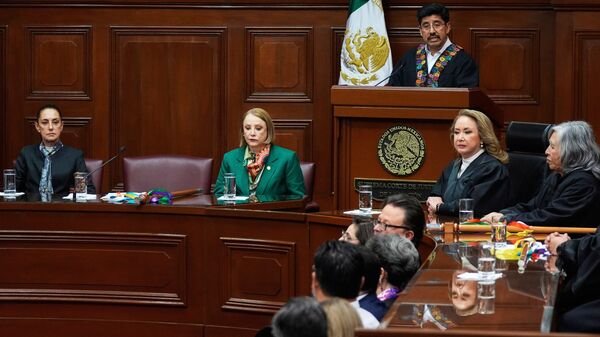 Minera canadiense deberá pagar 154,4 millones de dólares en crédito fiscal en México - Sputnik Mundo