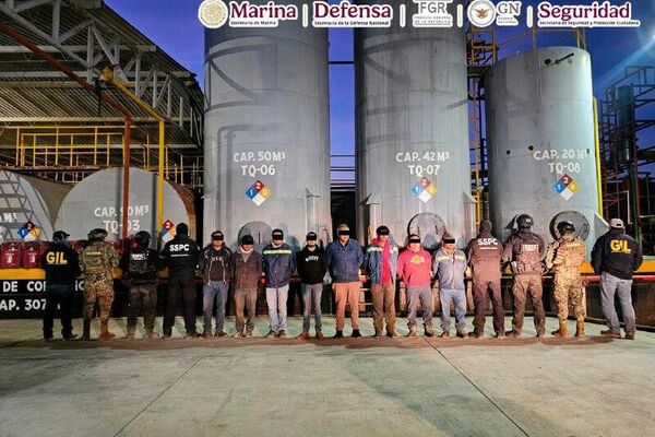 Autoridades aseguran 250 Autoridades aseguran 250 - Sputnik Mundo