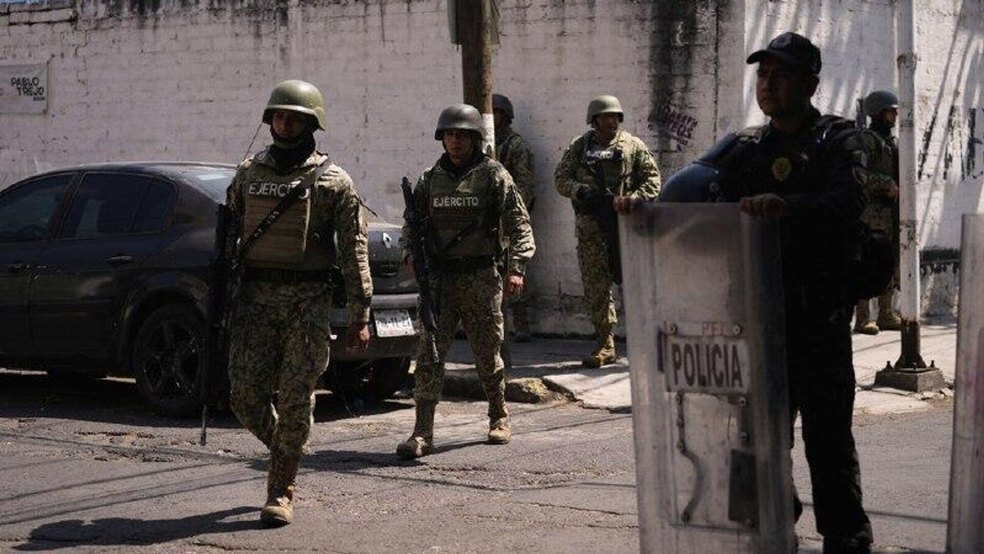 Asesinan a sobrino de Hipólito Mora, uno de los fundadores de las autodefensas en México Asesinan a sobrino de Hipólito Mora, uno de los fundadores de las autodefensas en México - Sputnik Mundo, 1920, 02.11.2025