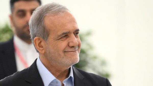 No creará problemas: Irán reconstruirá sus instalaciones nucleares bombardeadas por Israel y EEUU - Sputnik Mundo