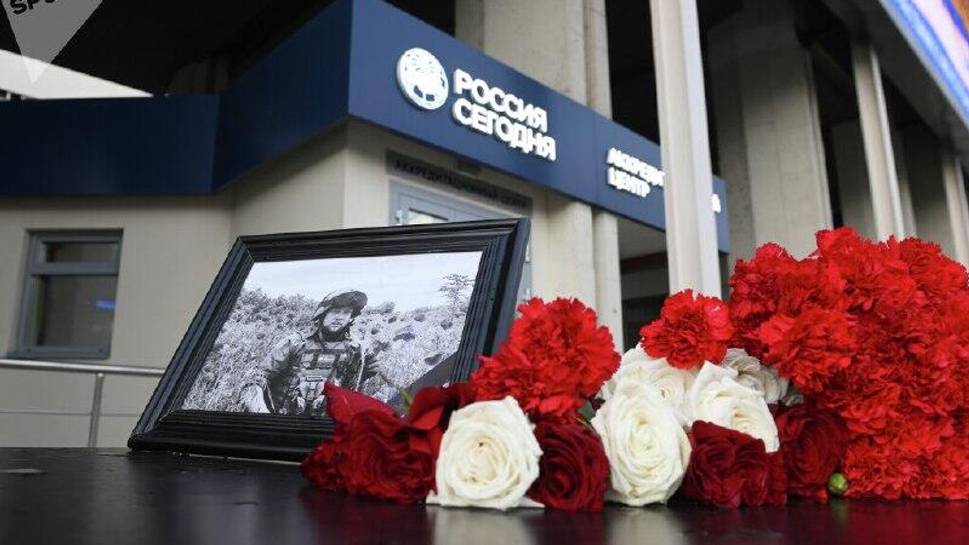 Estructuras internacionales de DDHH silencian las muertes de periodistas por razones políticas, destaca Zajárova Estructuras internacionales de DDHH silencian las muertes de periodistas por razones políticas, destaca Zajárova - Sputnik Mundo, 1920, 02.11.2025