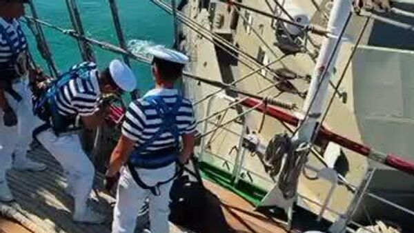 Vuelve a México el buque 'Cuauhtémoc', accidentado en el puente de Brooklyn - Sputnik Mundo