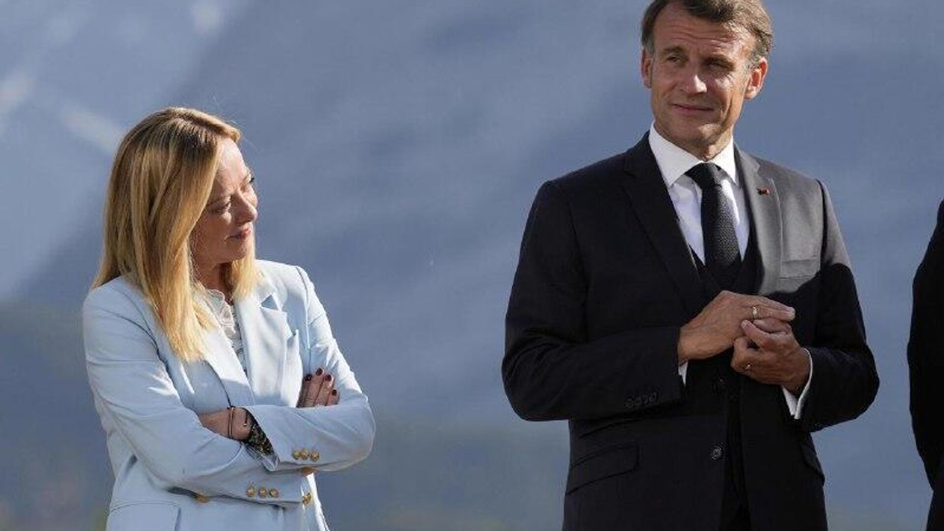 Italia, Francia y Bélgica se oponen al uso de activos rusos congelados para Ucrania, según medios Italia, Francia y Bélgica se oponen al uso de activos rusos congelados para Ucrania, según medios - Sputnik Mundo, 1920, 03.11.2025