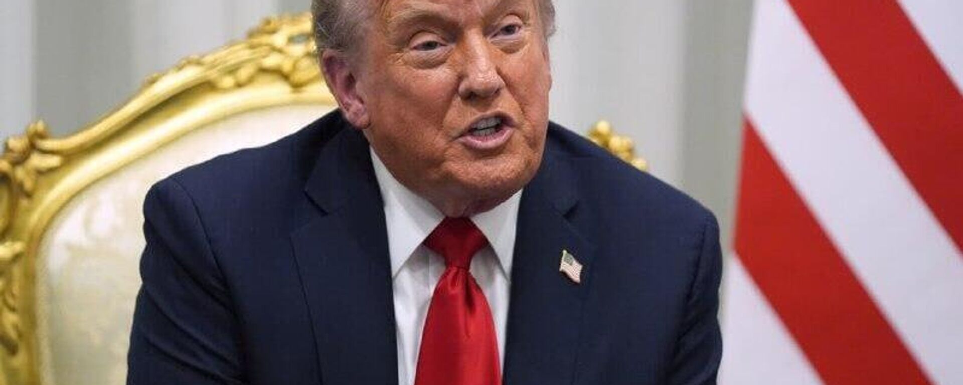 La BBC habría manipulado el discurso de Trump para ajustarlo a la narrativa de disturbios en el Capitolio, según medio La BBC habría manipulado el discurso de Trump para ajustarlo a la narrativa de disturbios en el Capitolio, según medio - Sputnik Mundo, 1920, 03.11.2025