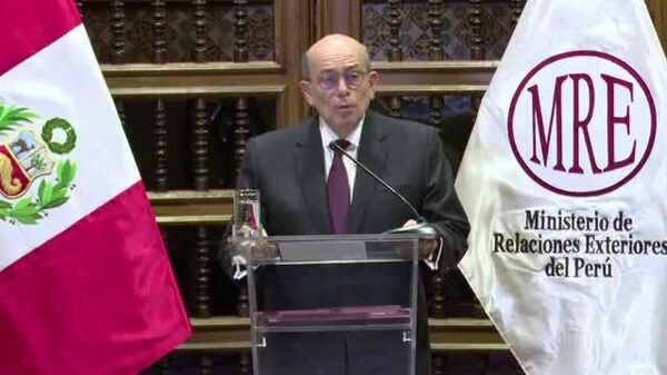 ¿Rompiendo lo ya roto?: Perú anuncia el cese del lazo diplomático con México por asilo a exfuncionaria - Sputnik Mundo