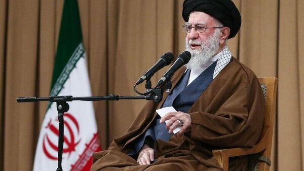 Irán cooperará con EEUU hasta que la Casa Blanca deje de apoyar a Israel - Sputnik Mundo