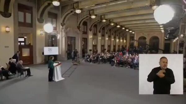 Sheinbaum rechaza la decisión de Perú de romper las relaciones con México - Sputnik Mundo